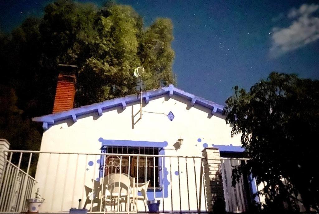 La Casa De Las Burbujas Azules Caspe Luaran gambar